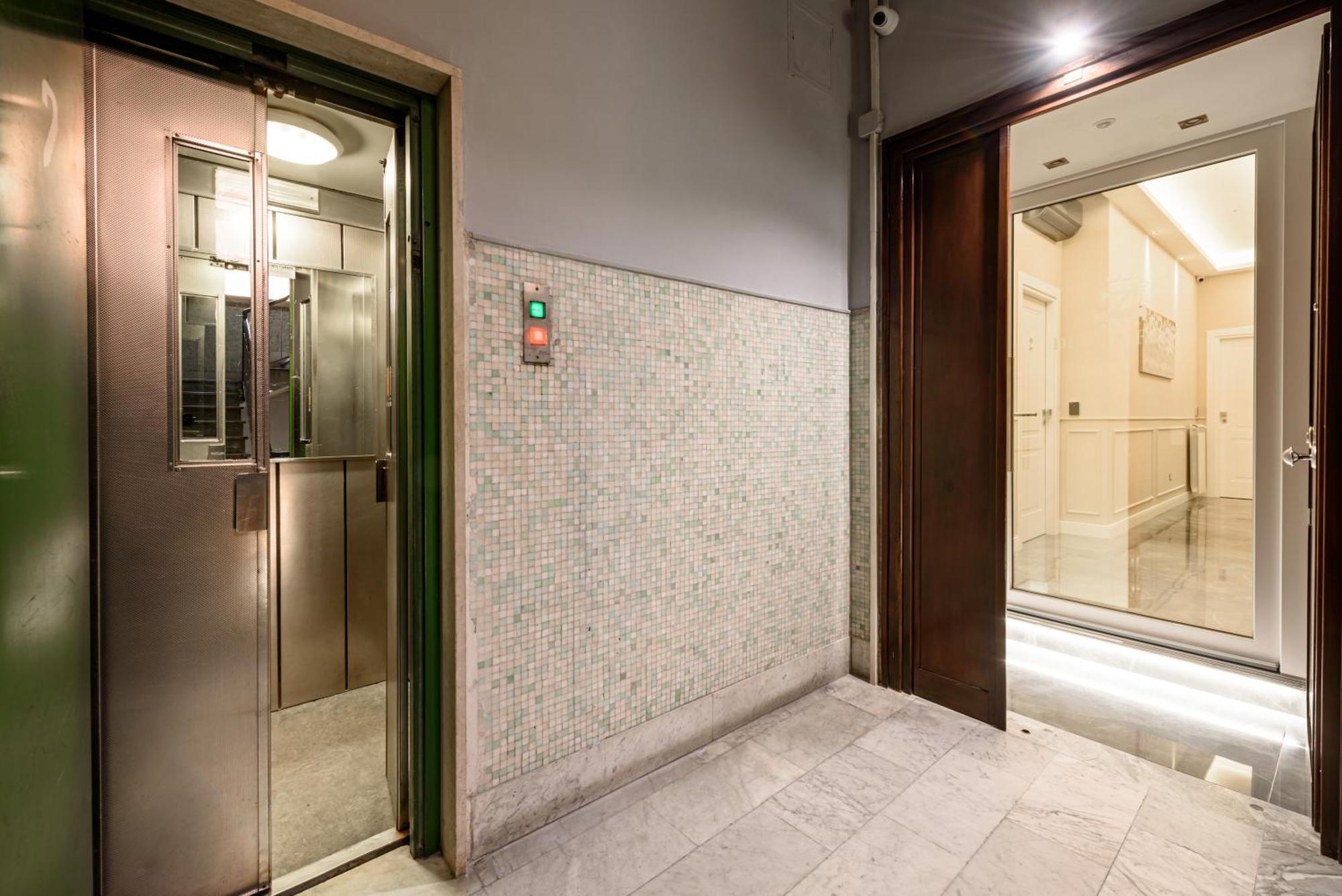 Deda & Fove Hotel Naples Luaran gambar
