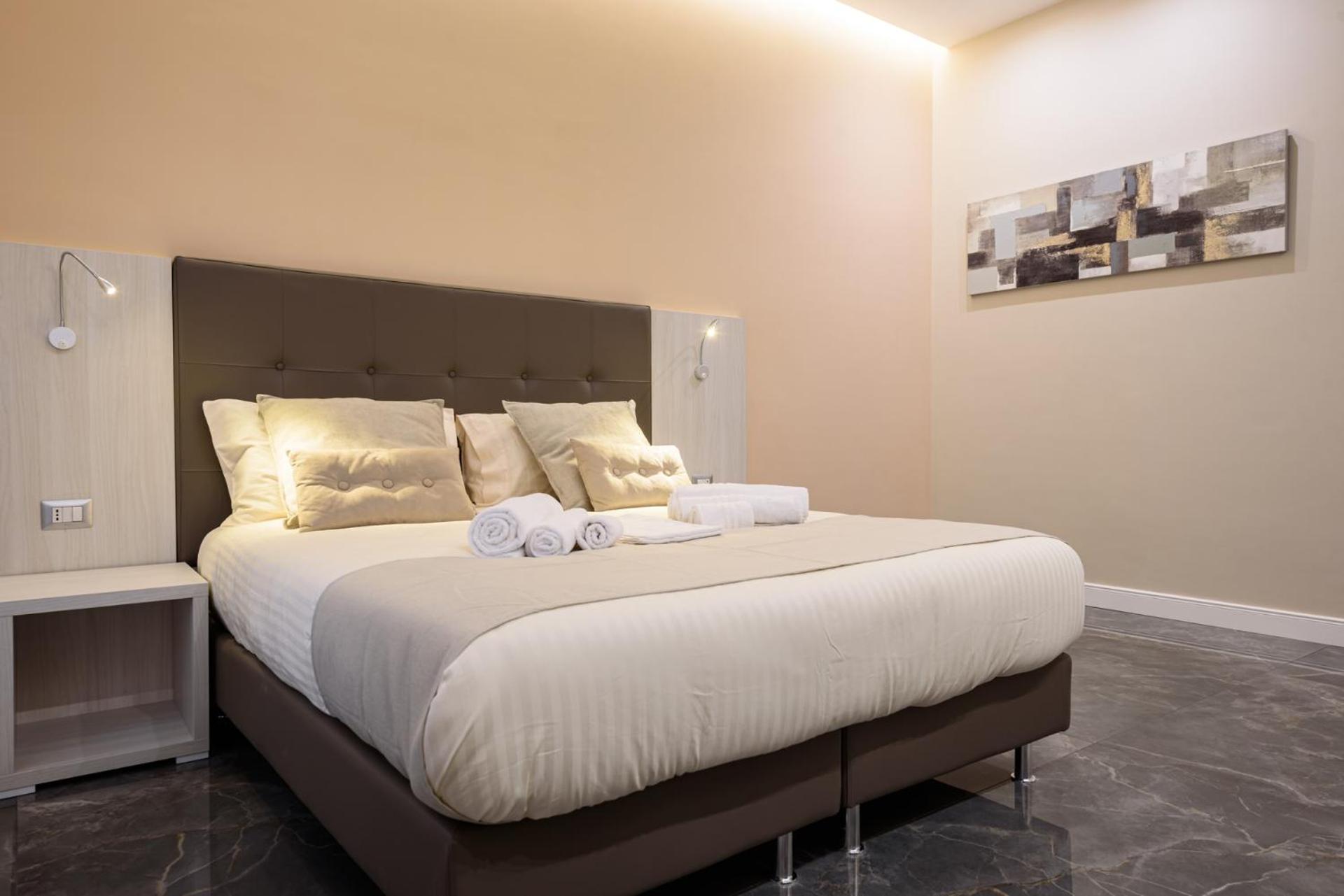 Deda & Fove Hotel Naples Luaran gambar
