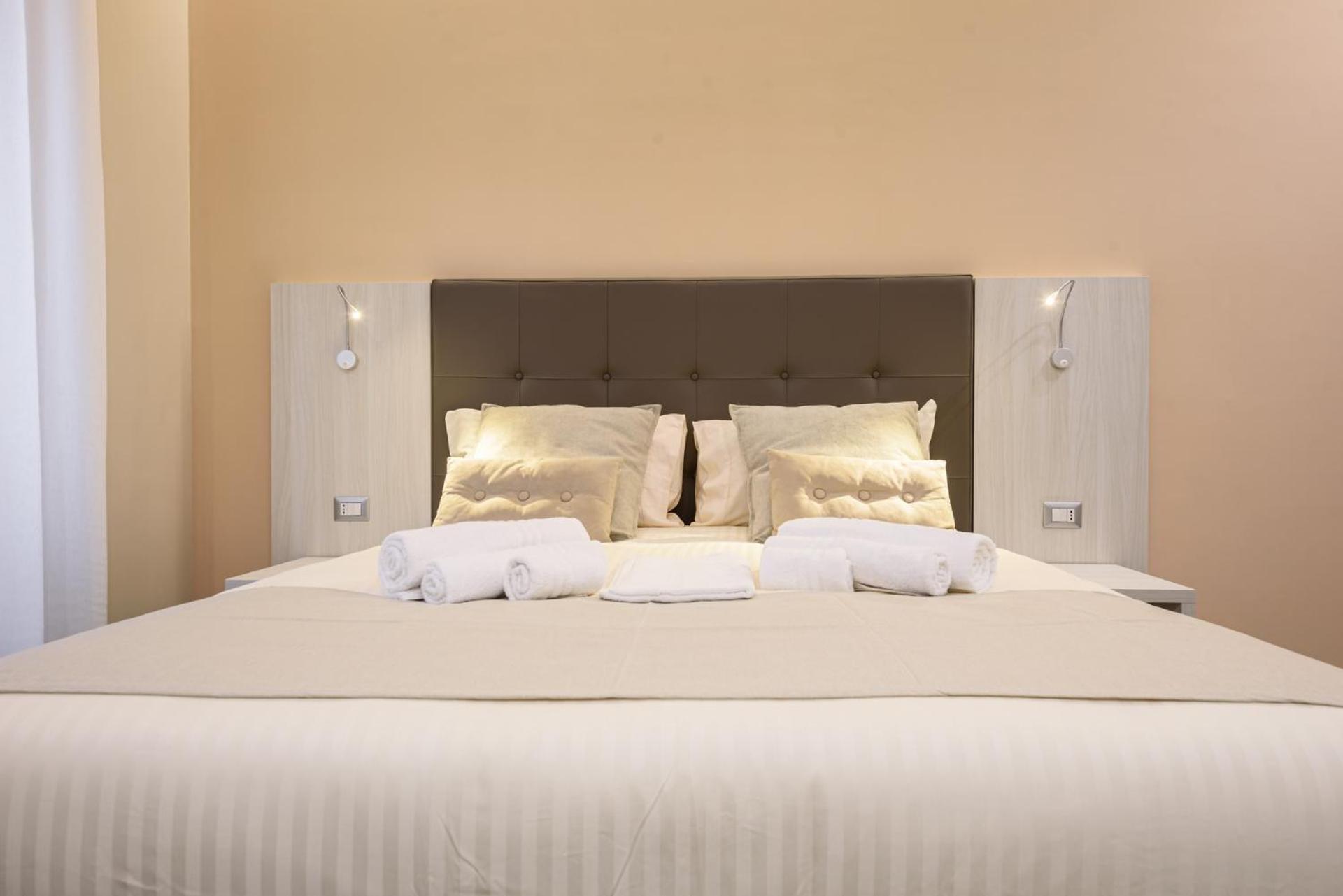 Deda & Fove Hotel Naples Luaran gambar