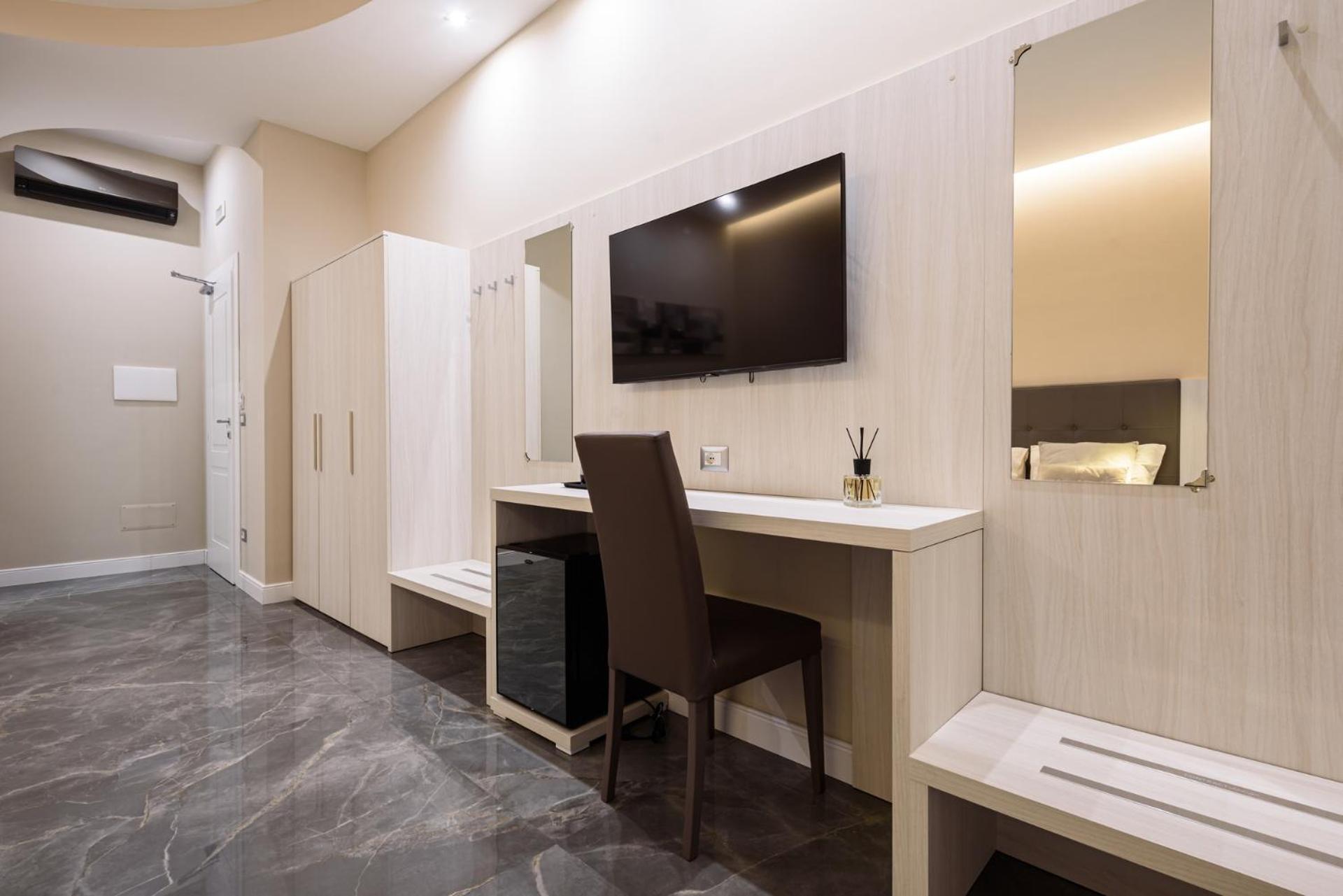 Deda & Fove Hotel Naples Luaran gambar