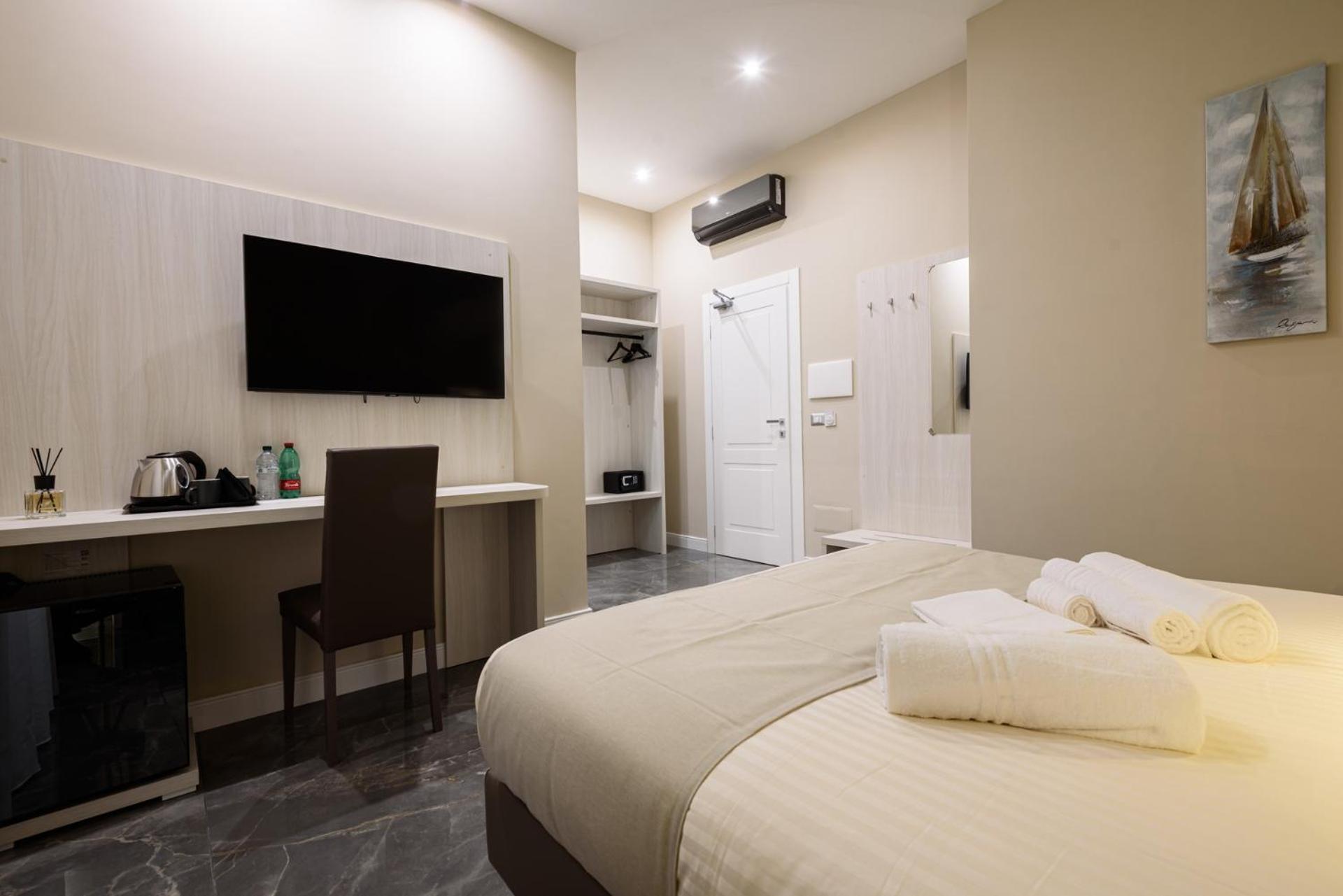 Deda & Fove Hotel Naples Luaran gambar
